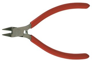 Xcelite 4'' Side Cutting Pliers w/ Red Cushion Grip Handle Carded